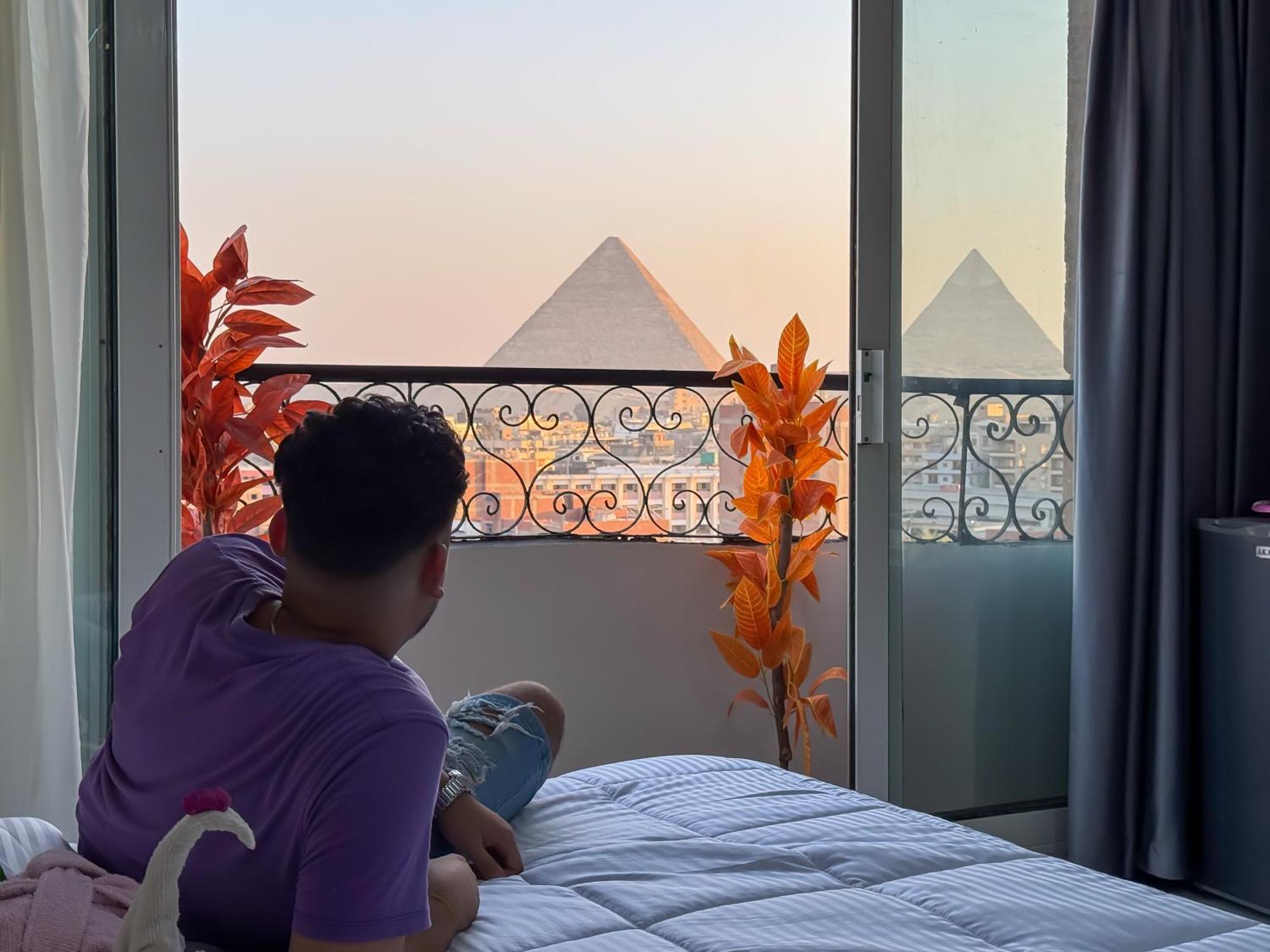 New Top Pyramids Hotel